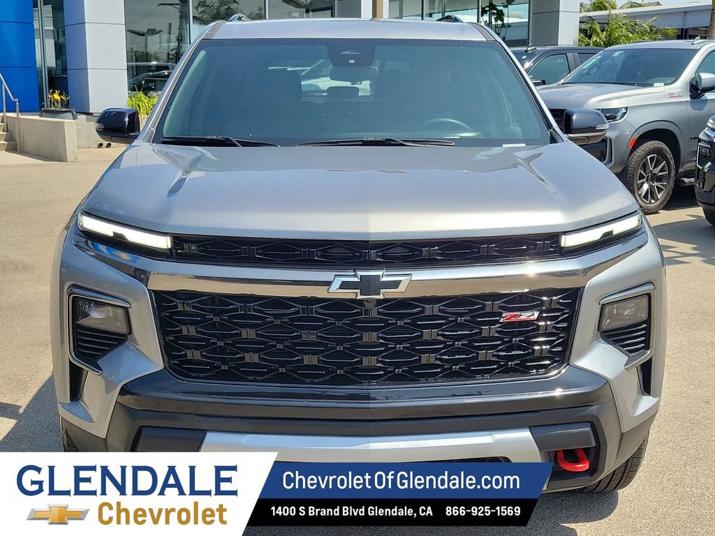 Certified 2025 Chevrolet Traverse Z71 AWD/4WD image 17