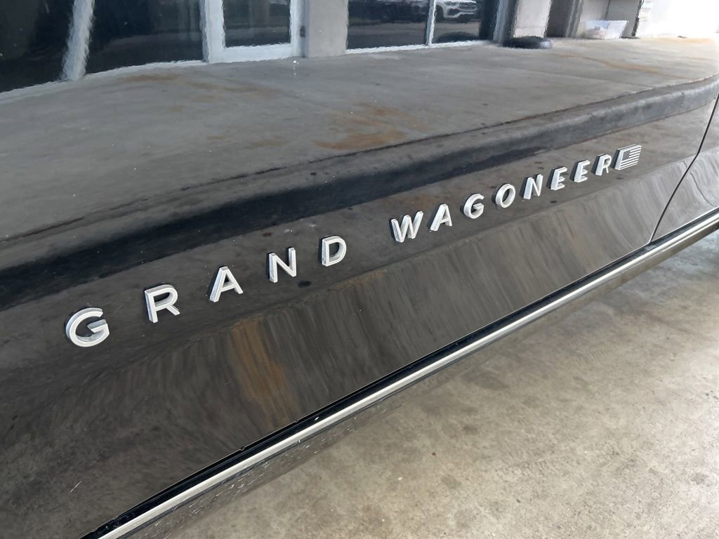 Used 2023 Jeep Grand Wagoneer Series II image 19
