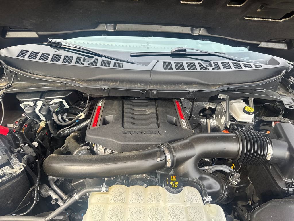 Used 2025 Ford F150 Raptor AWD/4WD image 20