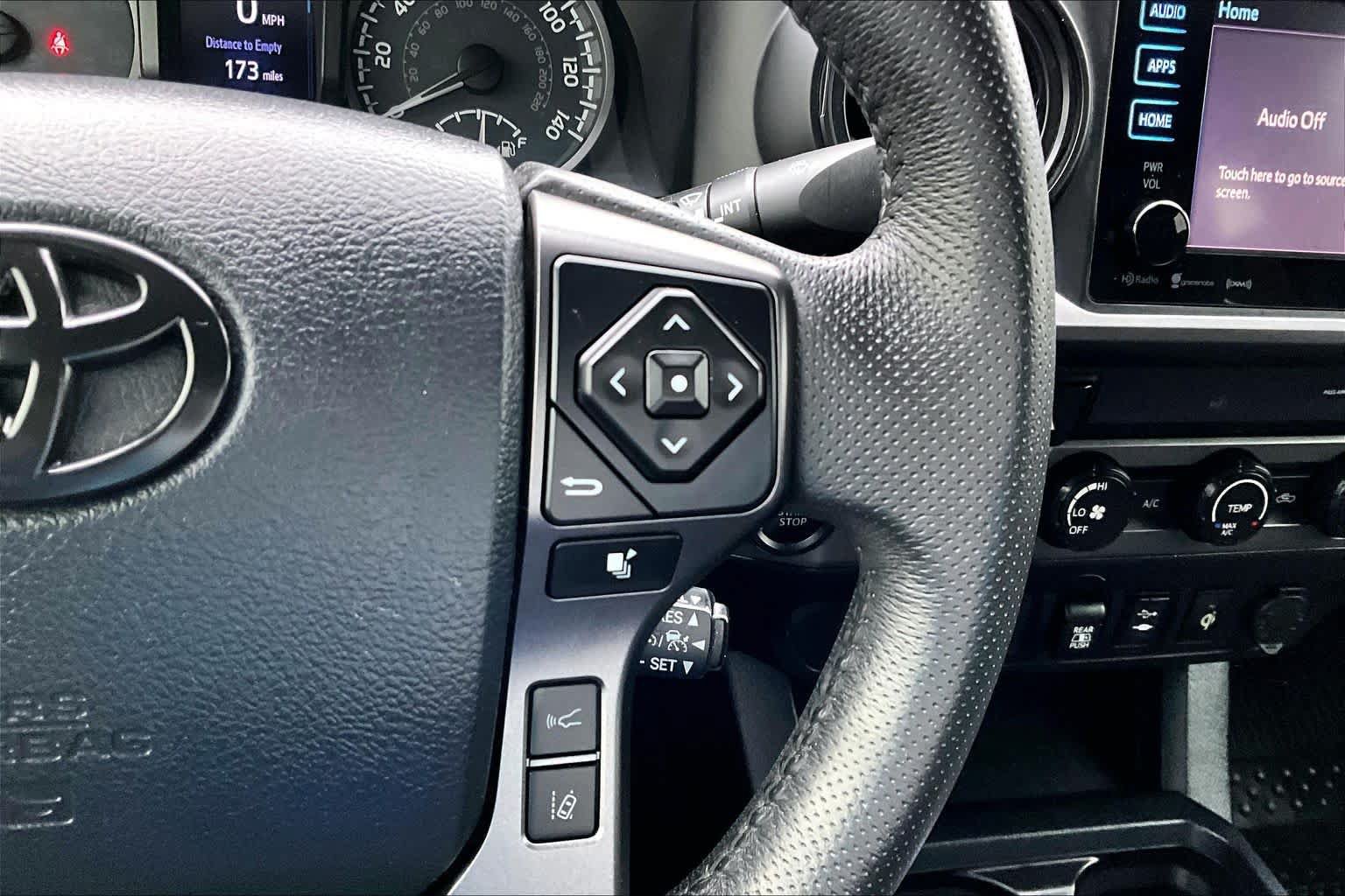 Used 2019 Toyota Tacoma TRD Off-Road AWD/4WD image 24