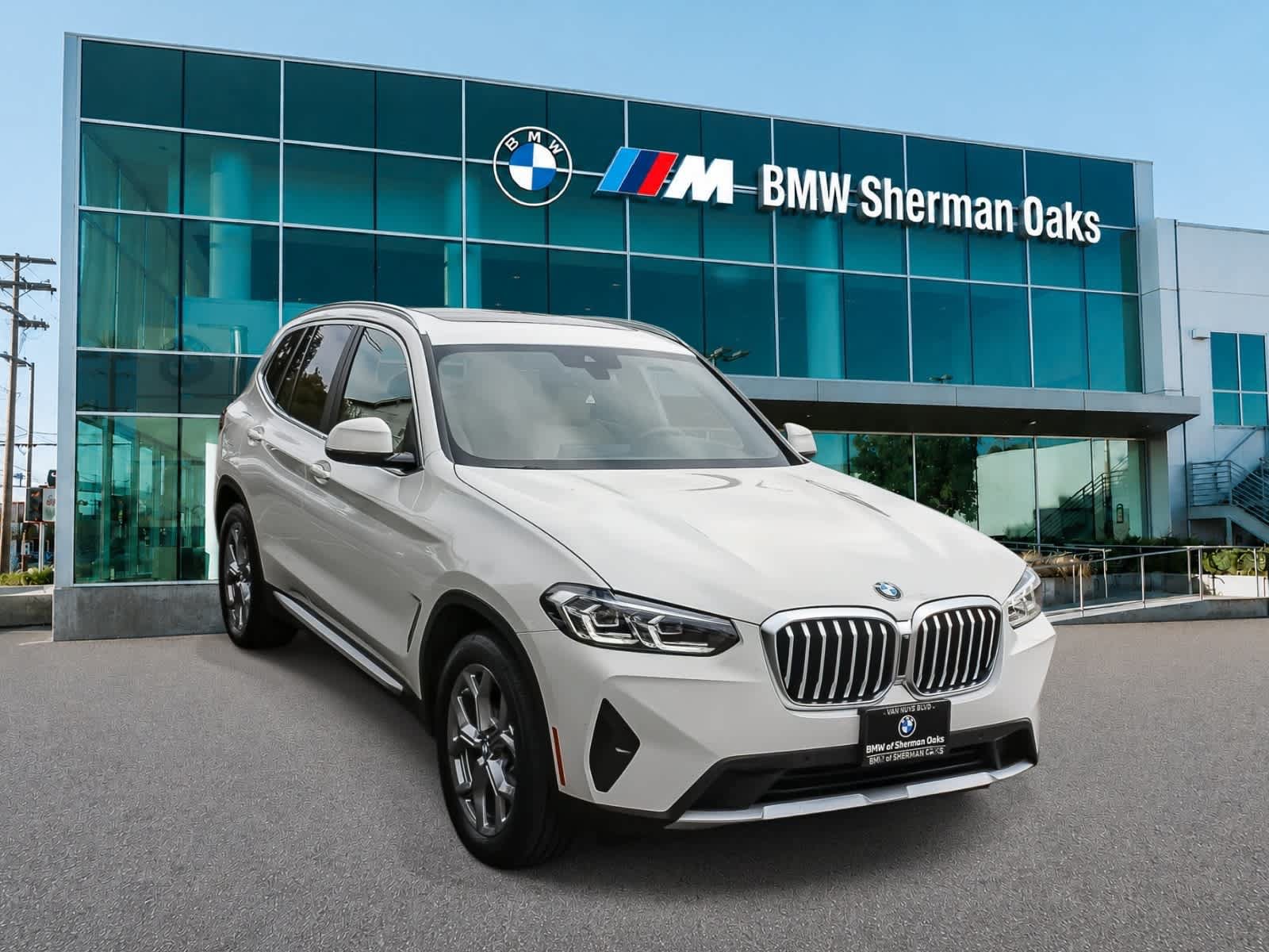 Certified 2023 BMW X3 sDrive30i w/ Convenience Package RWD image 3