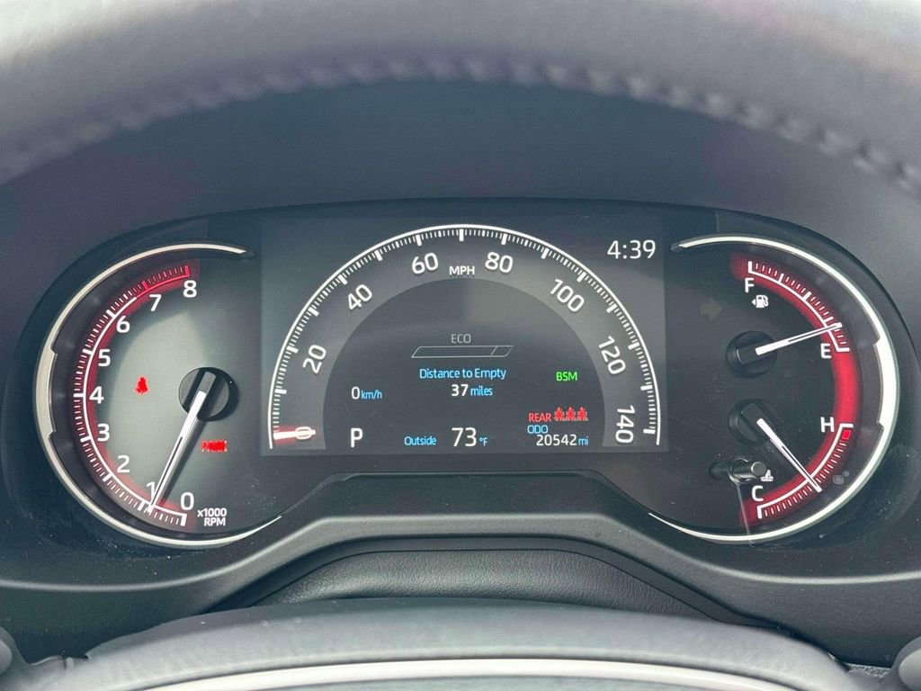 Used 2023 Toyota RAV4 XLE Premium image 25