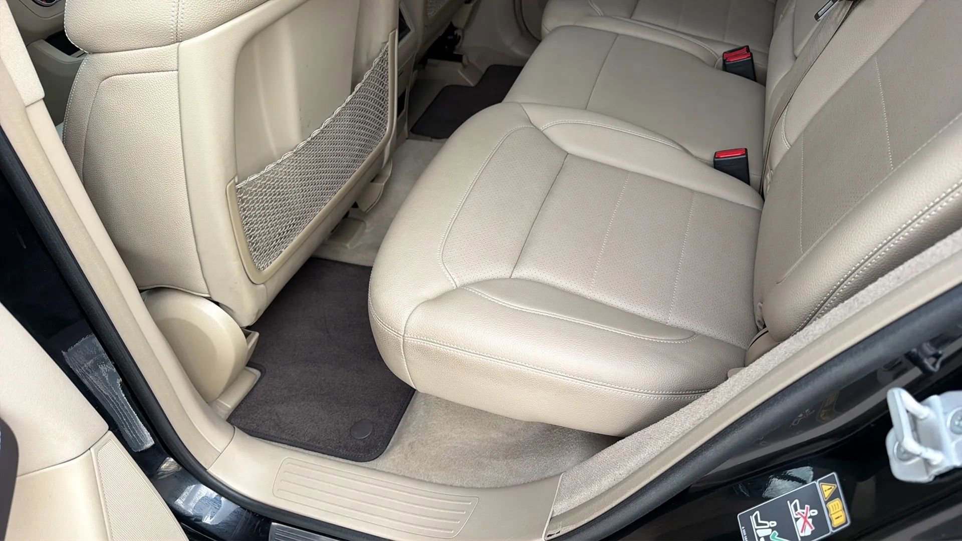 Used 2015 Mercedes-Benz ML 350 4MATIC image 36