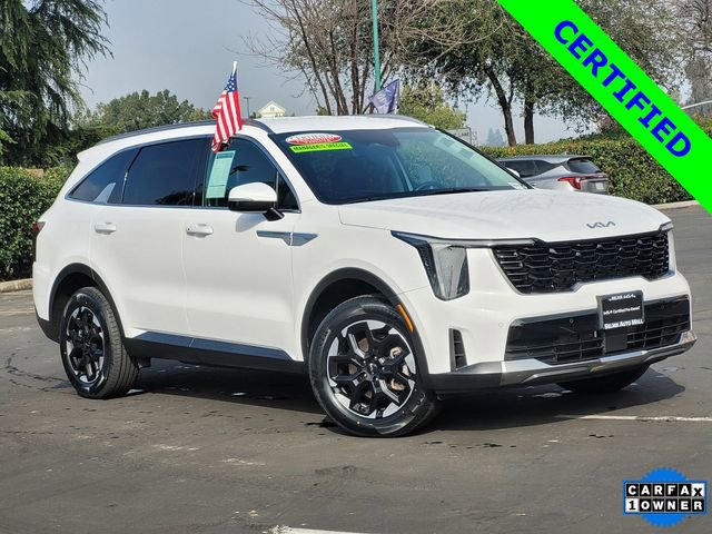 Certified 2024 Kia Sorento S image 2