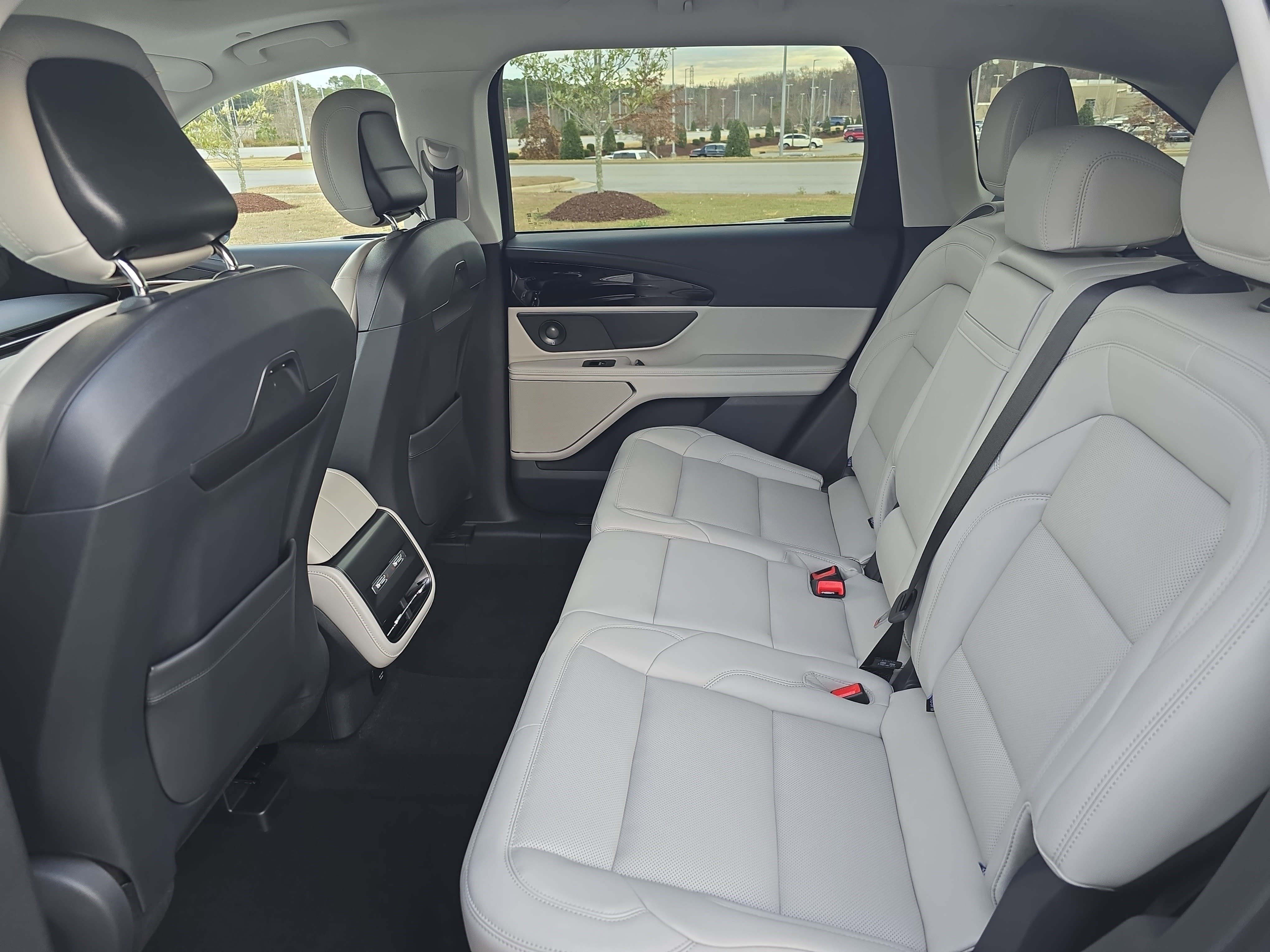 New 2026 Lincoln Nautilus Premier w/ Equipment Group 102A AWD/4WD image 14