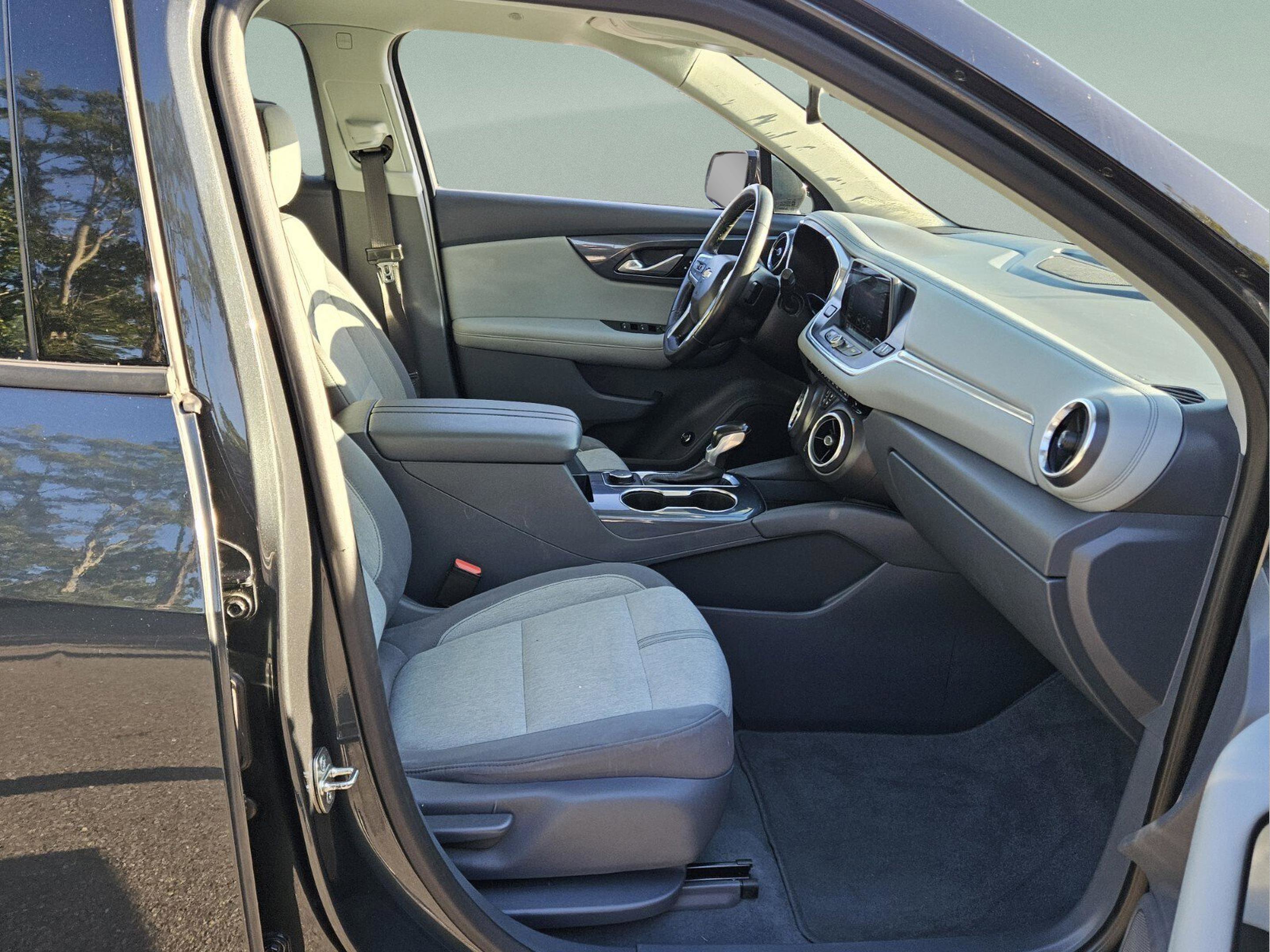 Used 2019 Chevrolet Blazer LT image 10