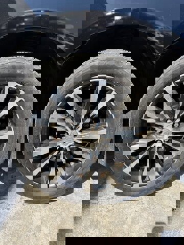 Used 2013 Chrysler 200 Limited w/ Sun/Sound Group image 4