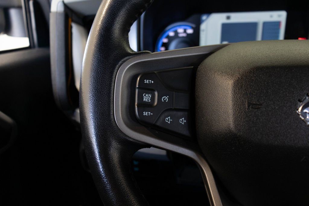 Used 2022 Ford Bronco Badlands image 28