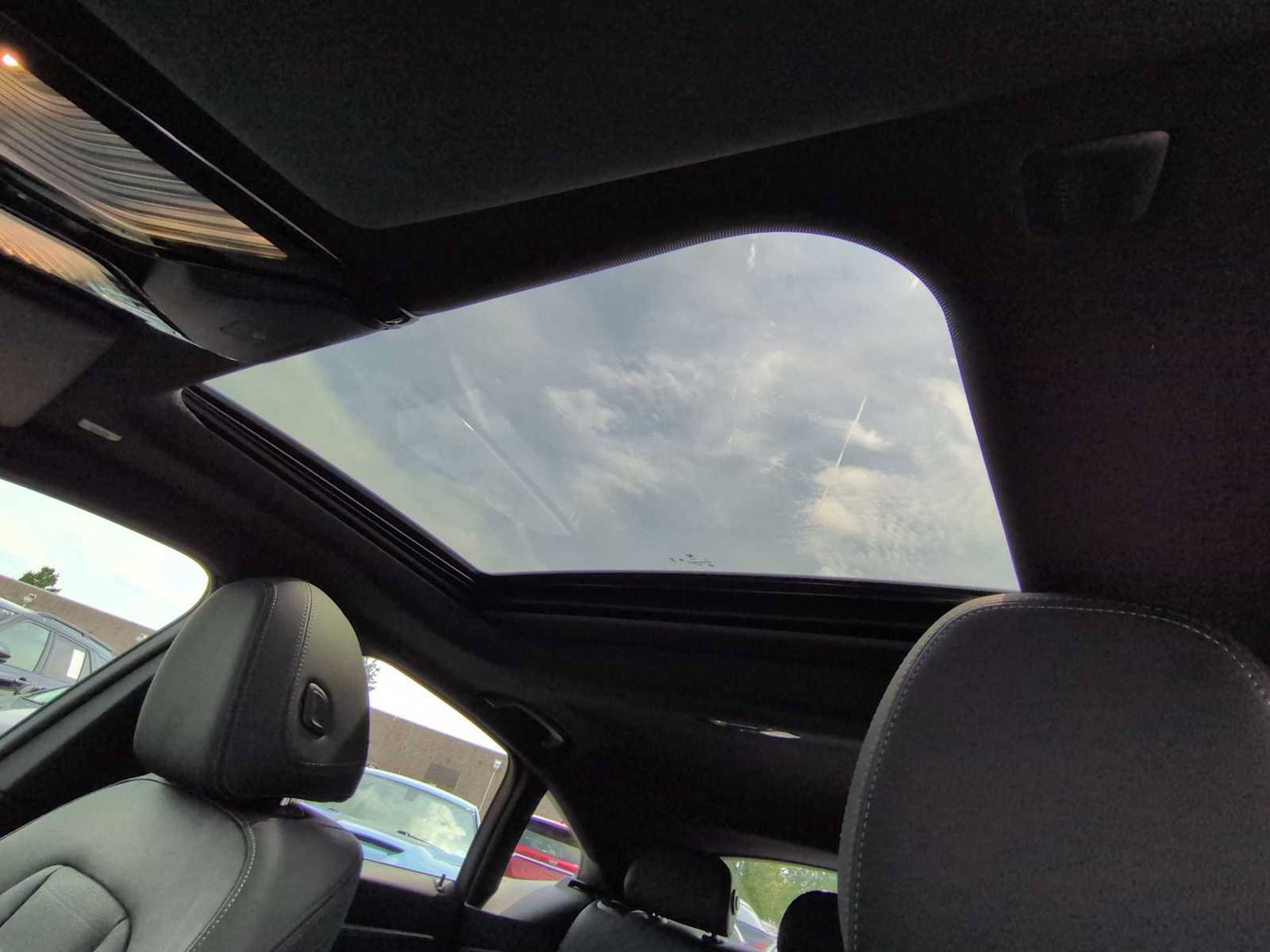 Used 2023 BMW i4 eDrive40 w/ M Sport Package RWD image 20