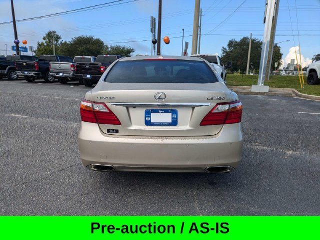 Used 2010 Lexus LS 460 w/ Comfort Pkg RWD image 6