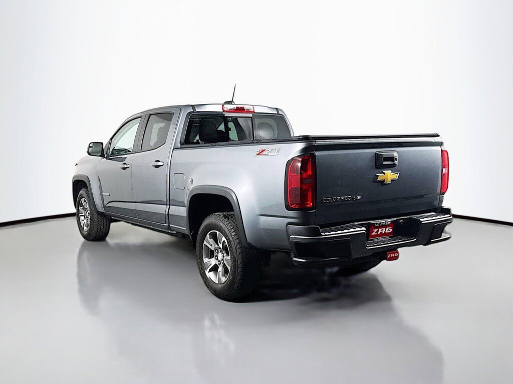 Used 2018 Chevrolet Colorado Z71 AWD/4WD image 3