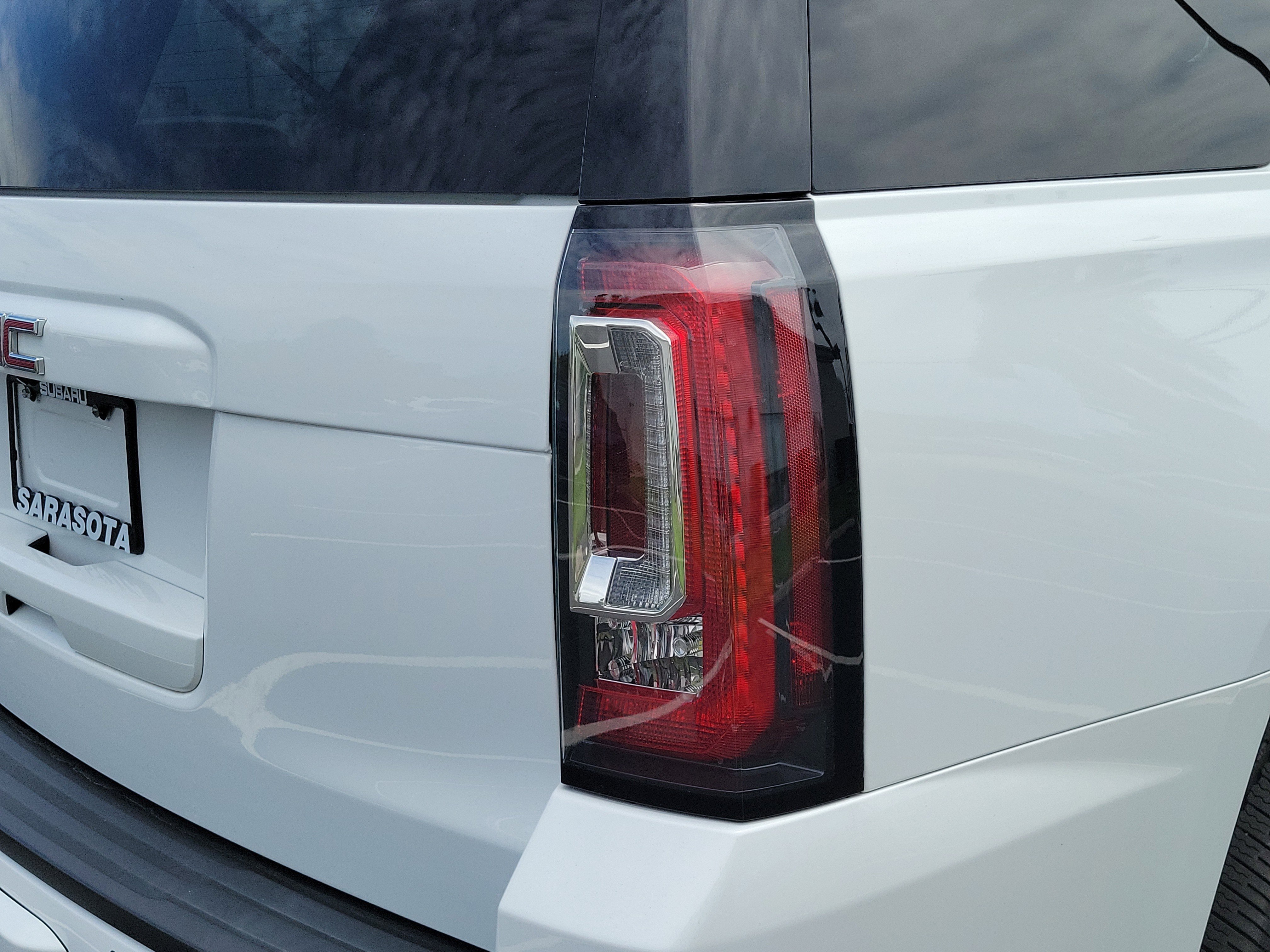 Used 2019 GMC Yukon SLE w/ Convenience Package RWD image 11