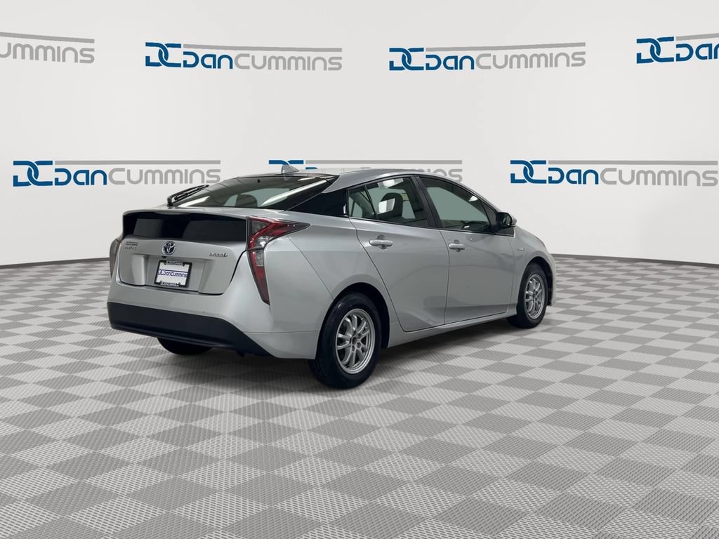 Used 2017 Toyota Prius Two FWD image 8