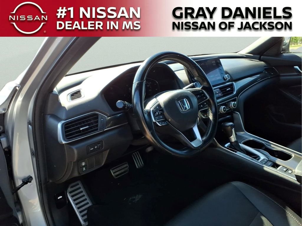 Used 2021 Honda Accord Sport image 9