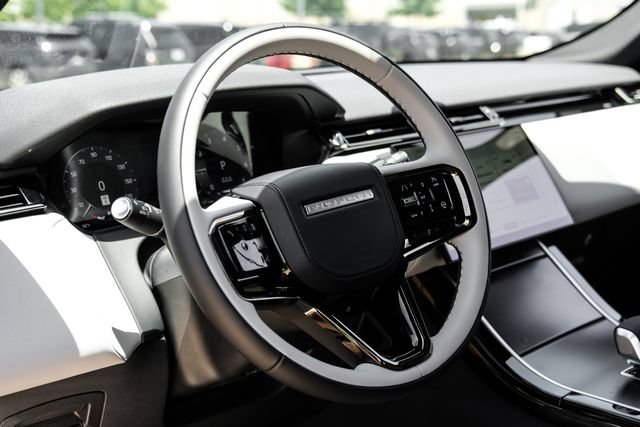 New 2026 Land Rover Range Rover Velar S AWD/4WD image 18