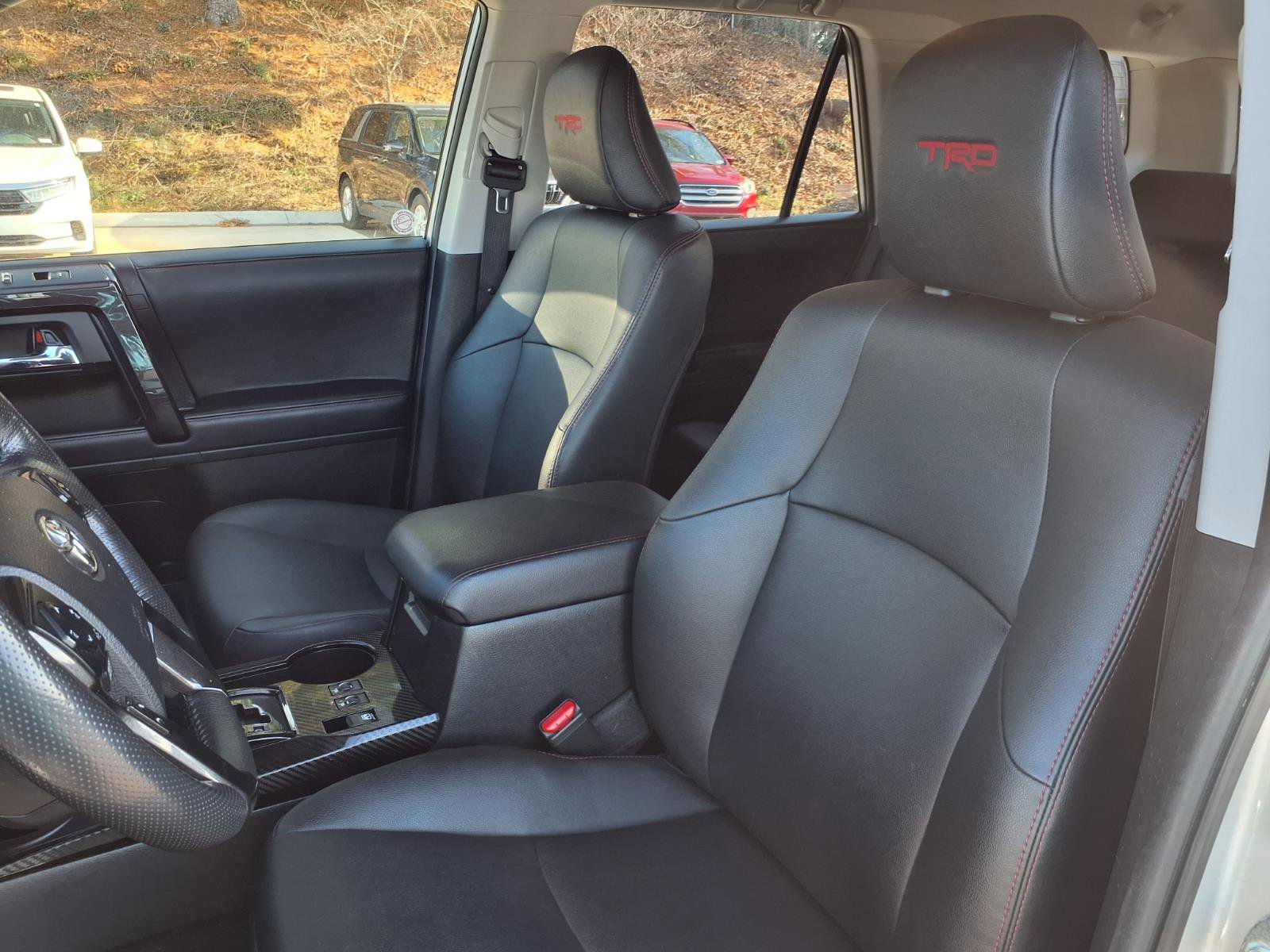 Used 2024 Toyota 4Runner TRD Off-Road Premium image 13