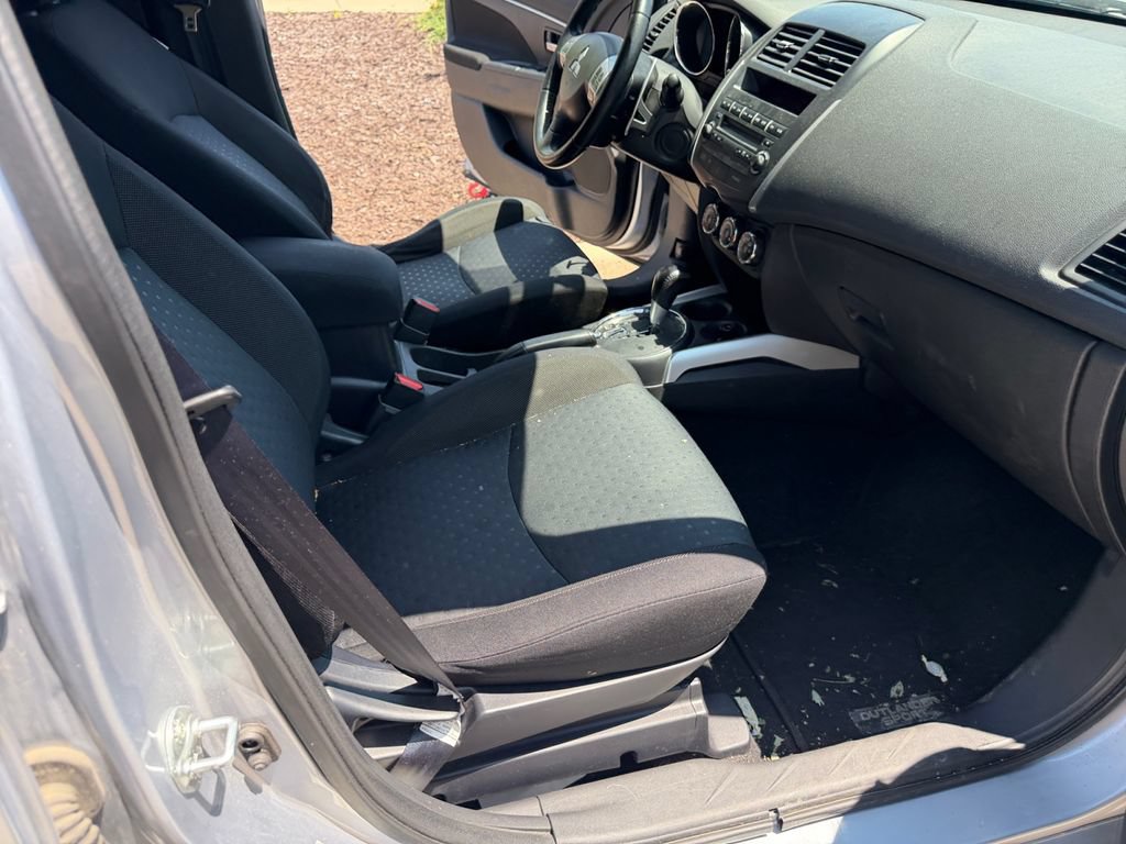 Used 2012 Mitsubishi Outlander Sport SE AWD/4WD image 37