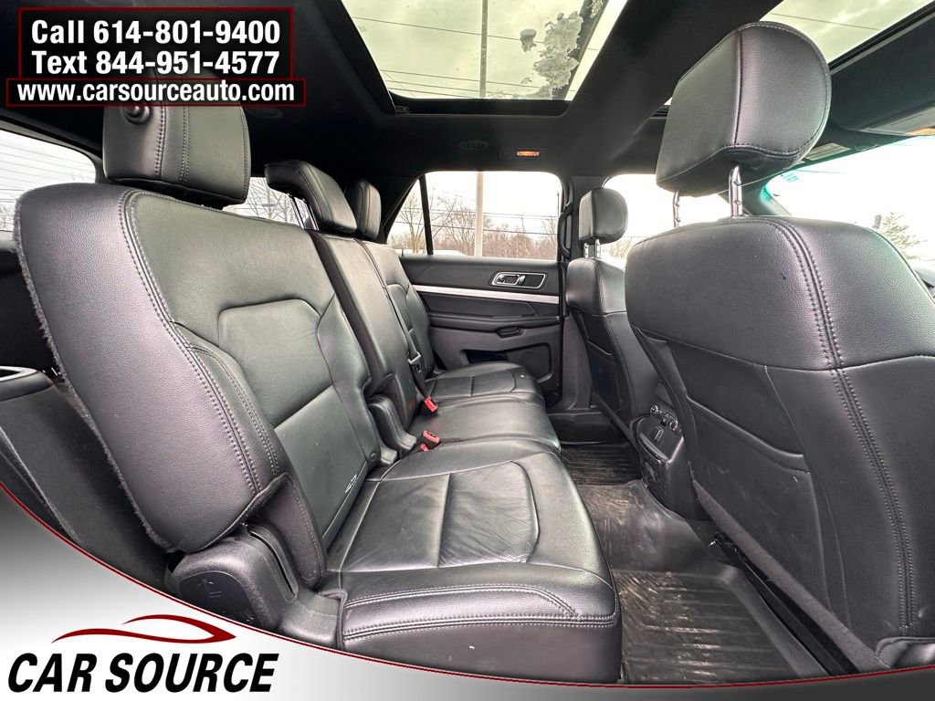 Used 2016 Ford Explorer XLT w/ Equipment Group 202A image 20