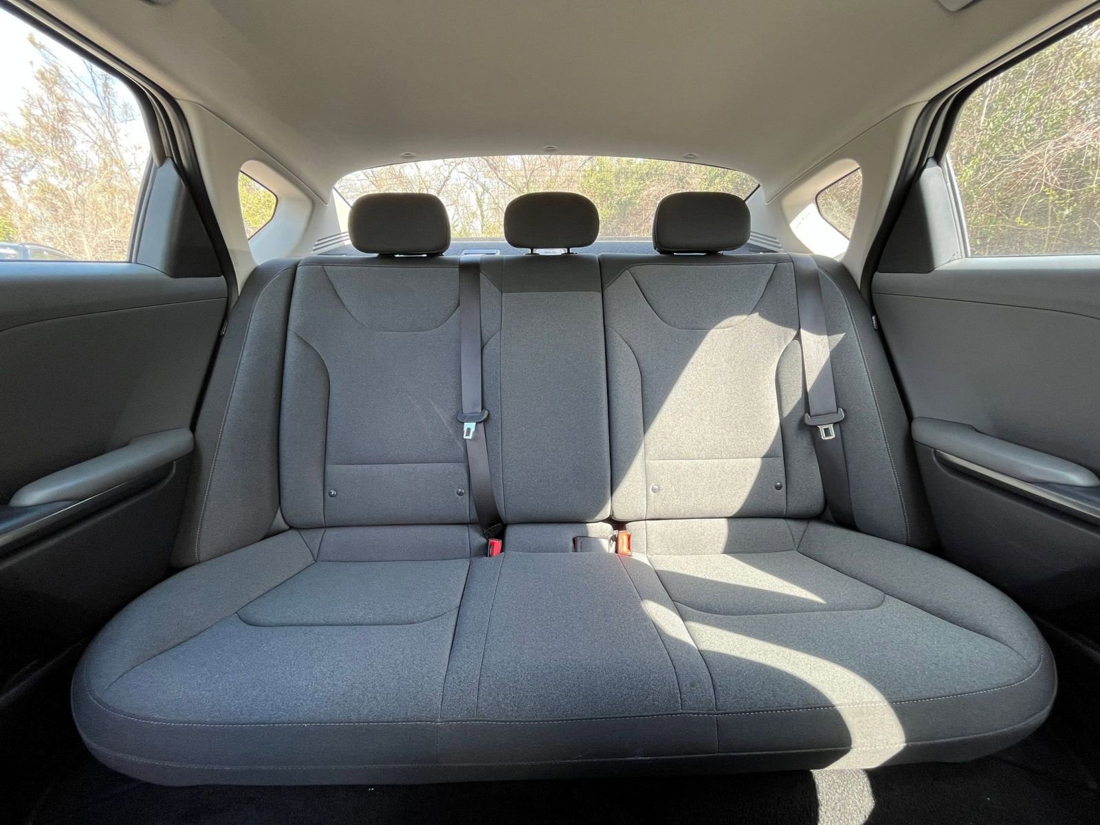 Used 2025 Kia K4 LXS image 35