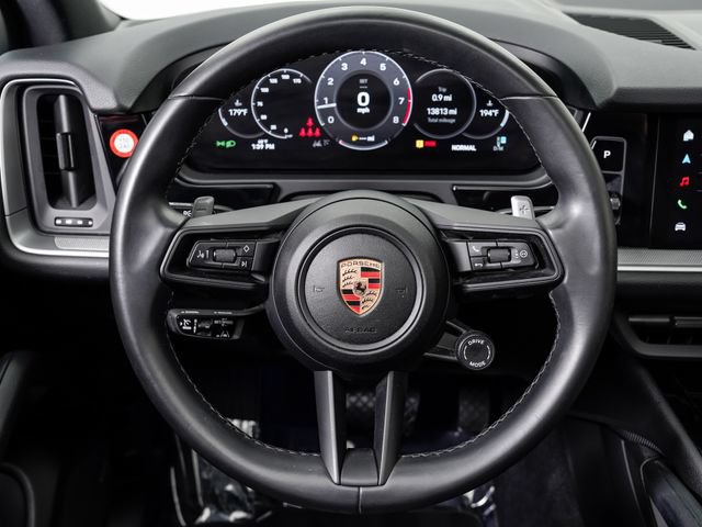 Certified 2024 Porsche Cayenne AWD/4WD image 14