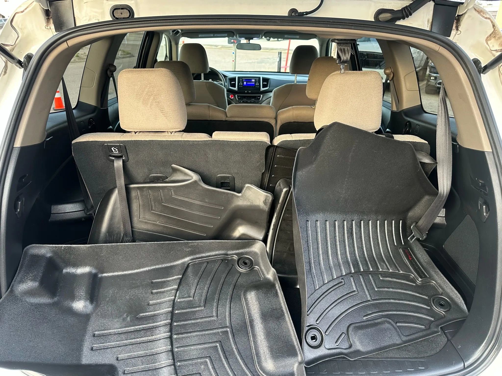 Used 2016 Honda Pilot LX image 19