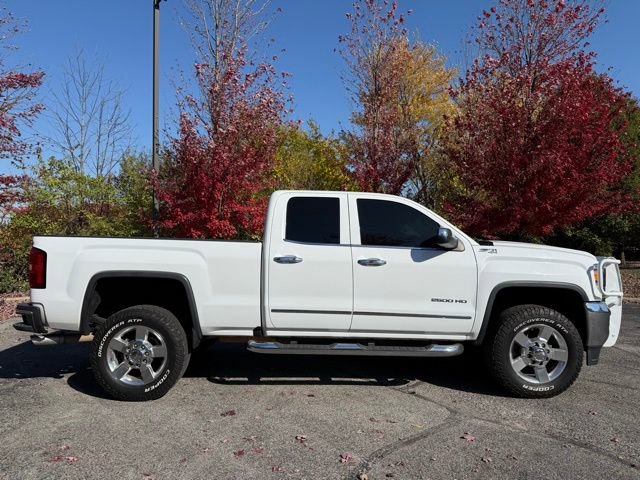 Used 2018 GMC Sierra 2500 SLT w/ Suspension Package, Off-Road image 2