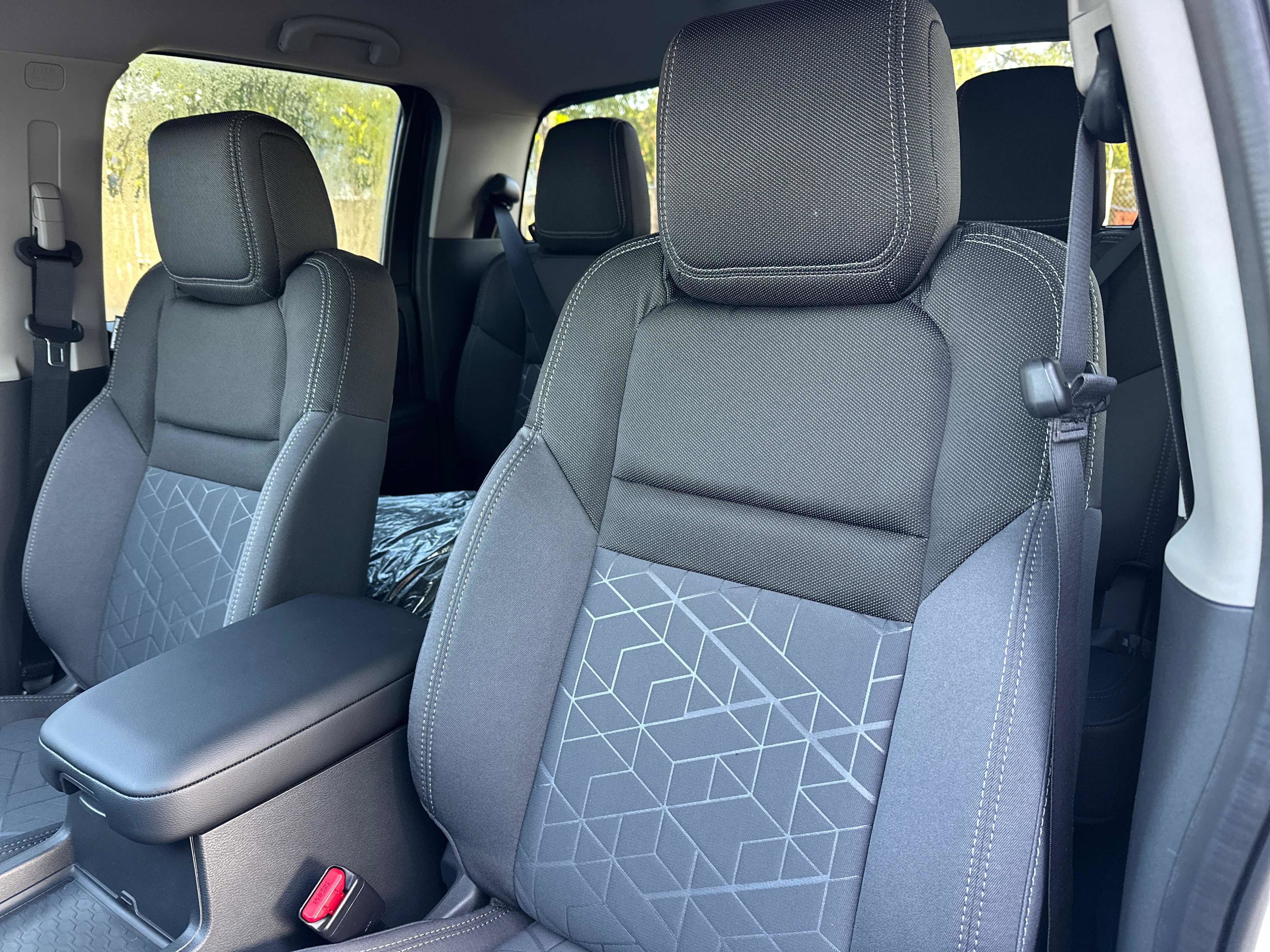 New 2026 Nissan Frontier SV w/ SV Convenience Package image 21