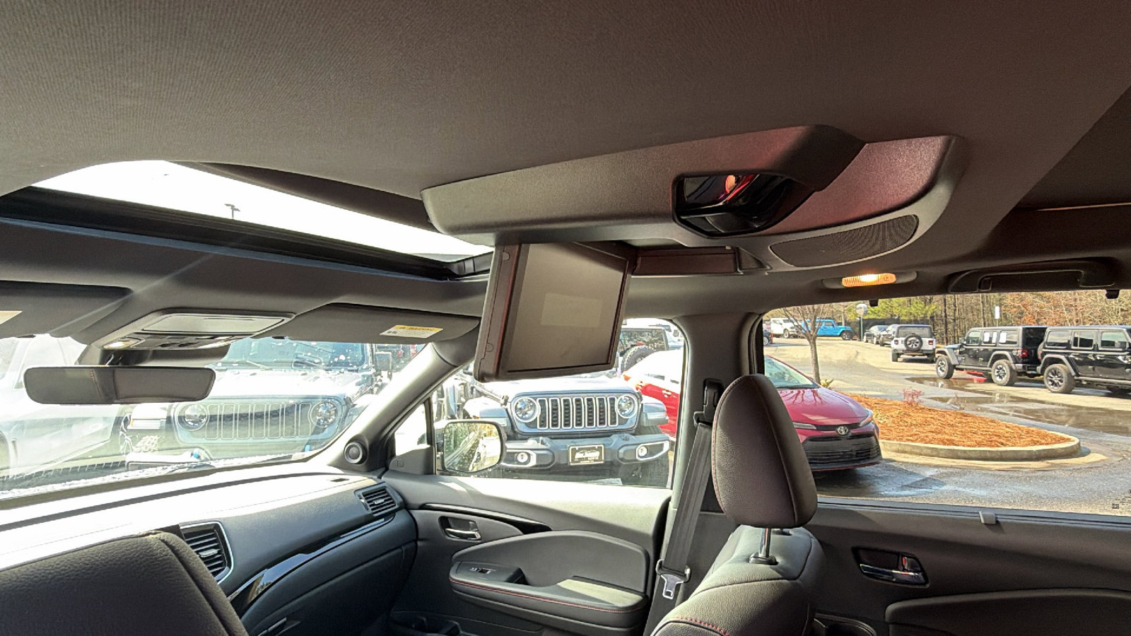 Used 2021 Honda Pilot Black Edition image 27