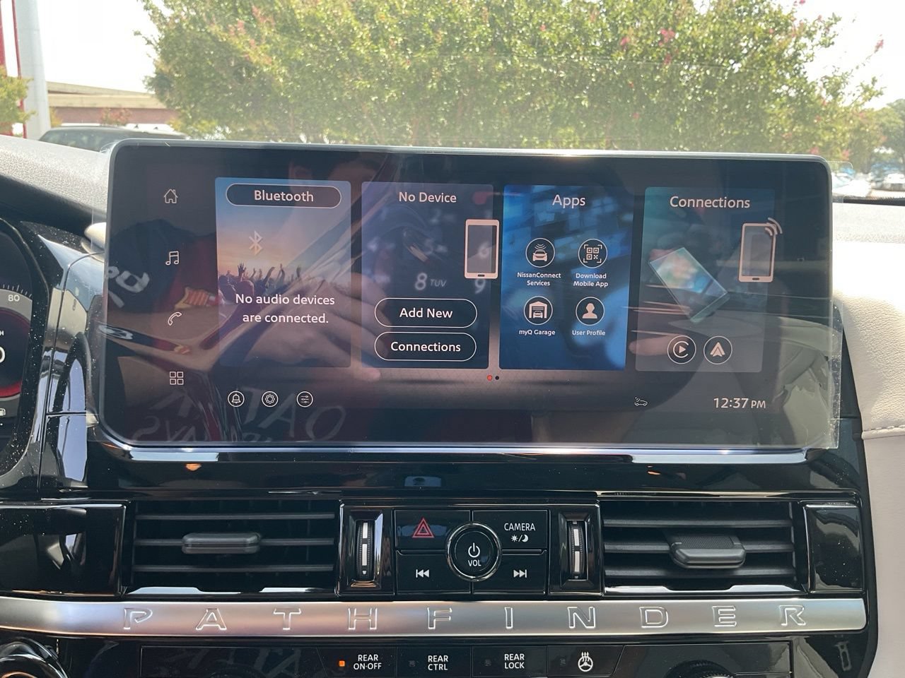 New 2026 Nissan Pathfinder SL AWD/4WD image 28