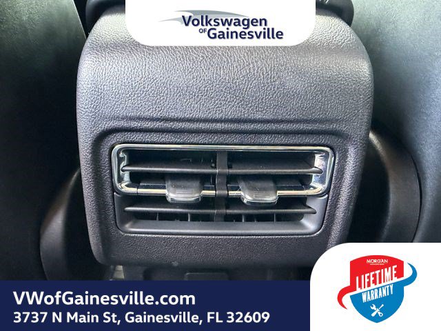 Used 2024 Lincoln Corsair Reserve FWD image 12