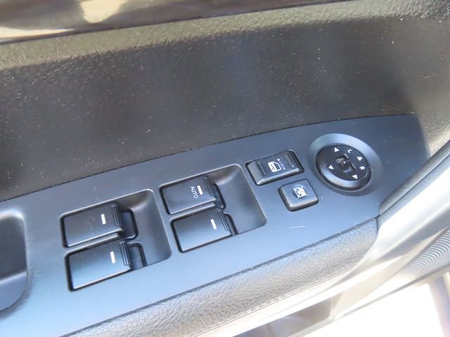 Used 2012 Kia Sorento LX w/ Convenience Pkg image 13
