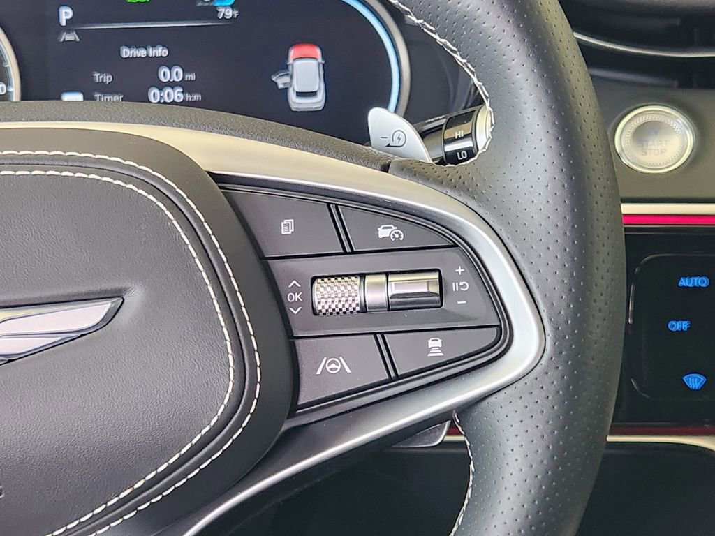 Used 2023 Genesis Electrified GV70 Advanced image 28