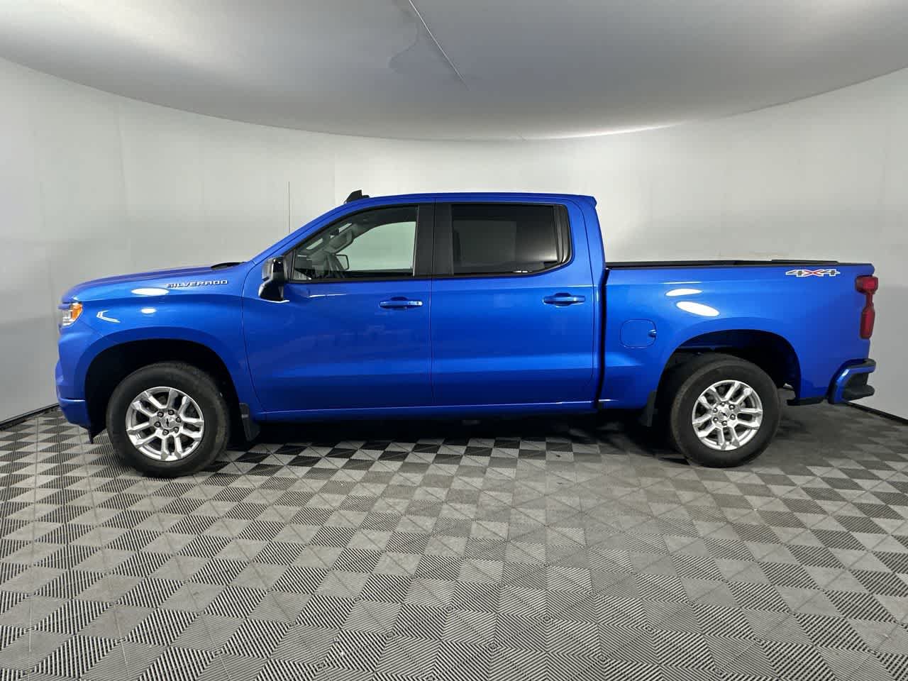 Used 2026 Chevrolet Silverado 1500 RST AWD/4WD image 18