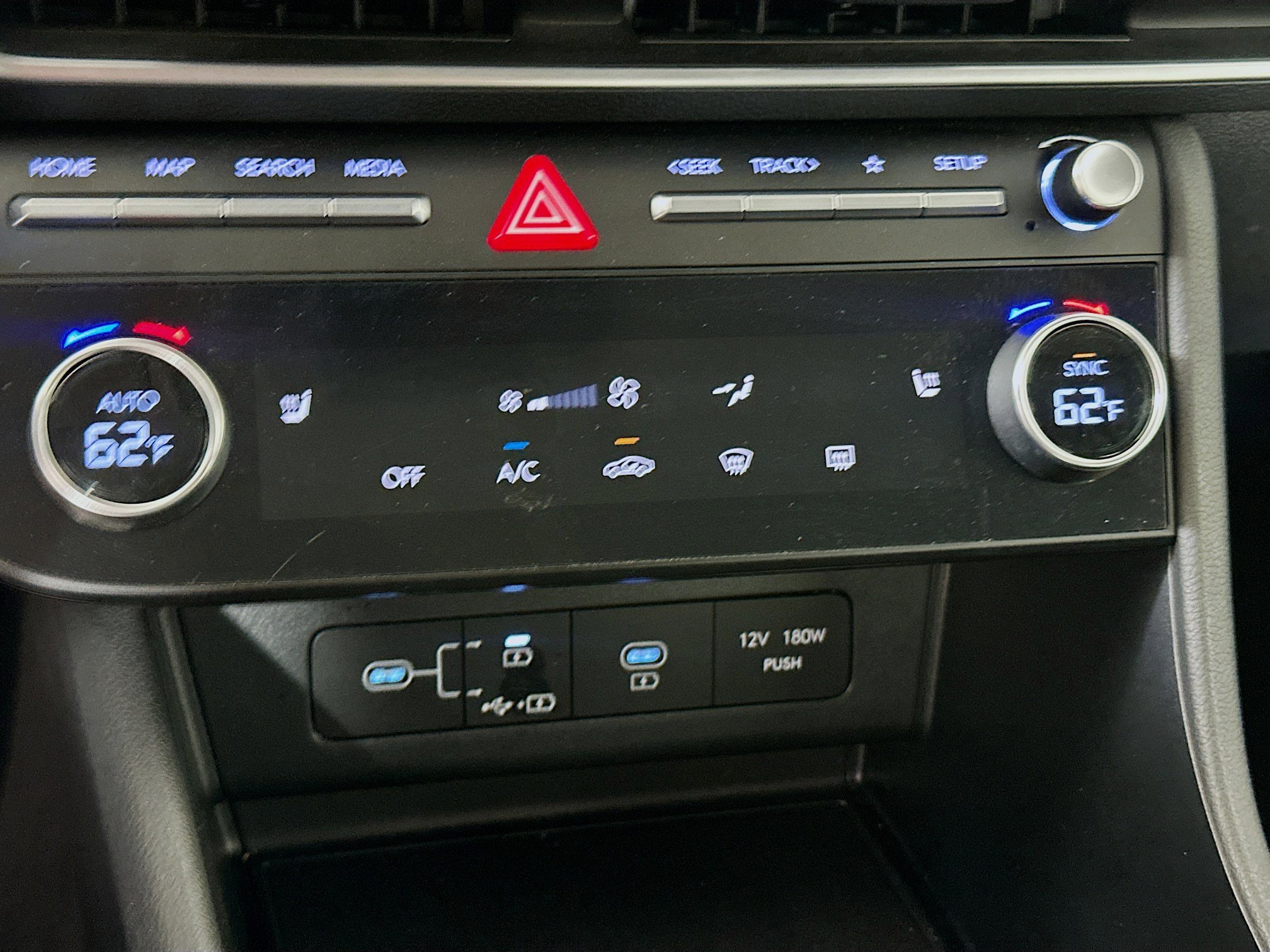 Used 2025 Hyundai Sonata SEL FWD image 23