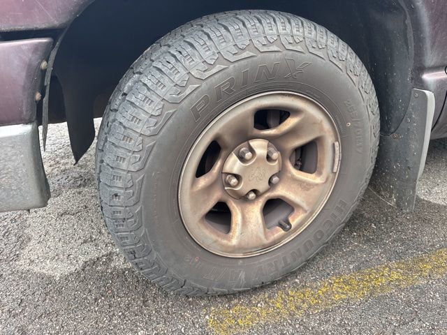 Used 2004 Dodge Ram 1500 Truck SLT w/ Light Group image 4