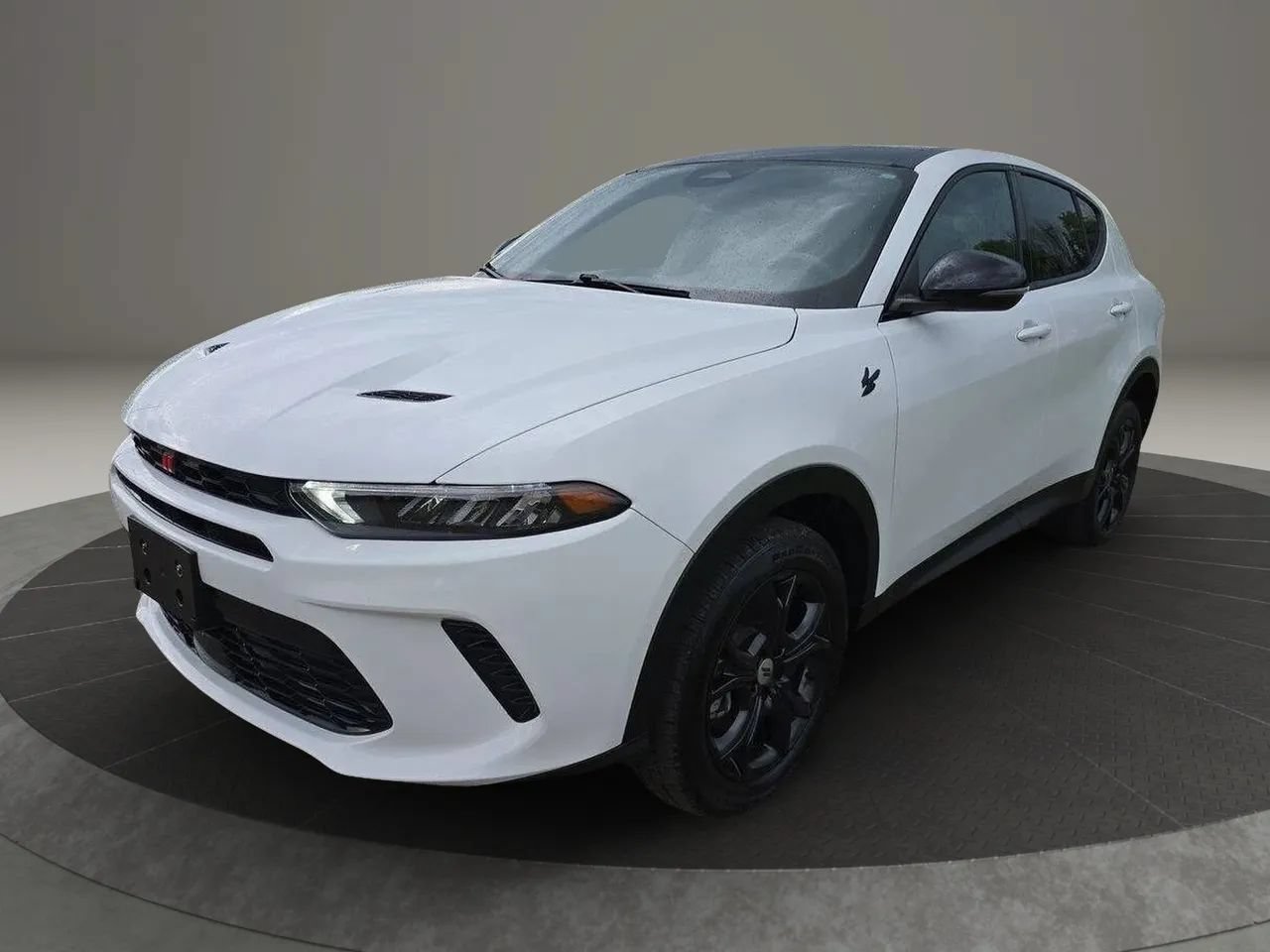 Used 2023 Dodge Hornet GT Plus w/ GT Blacktop Package AWD/4WD image 2