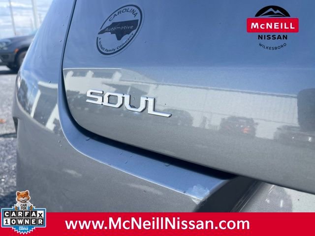 Used 2023 Kia Soul LX image 33