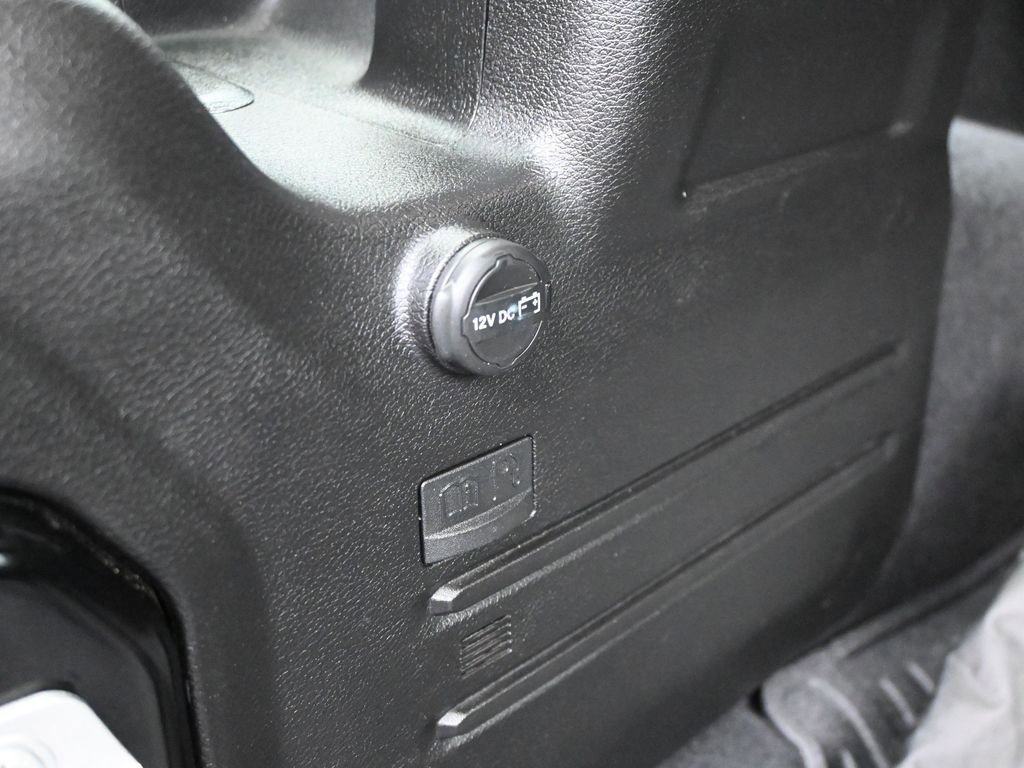 Used 2021 Jeep Wrangler Unlimited Sahara image 35