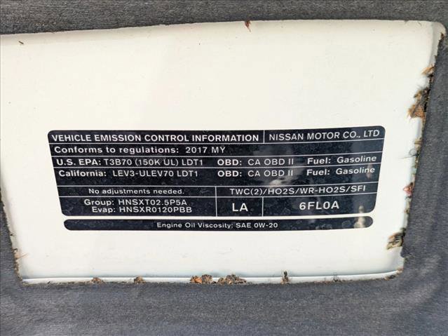 Used 2017 Nissan Rogue SV image 23