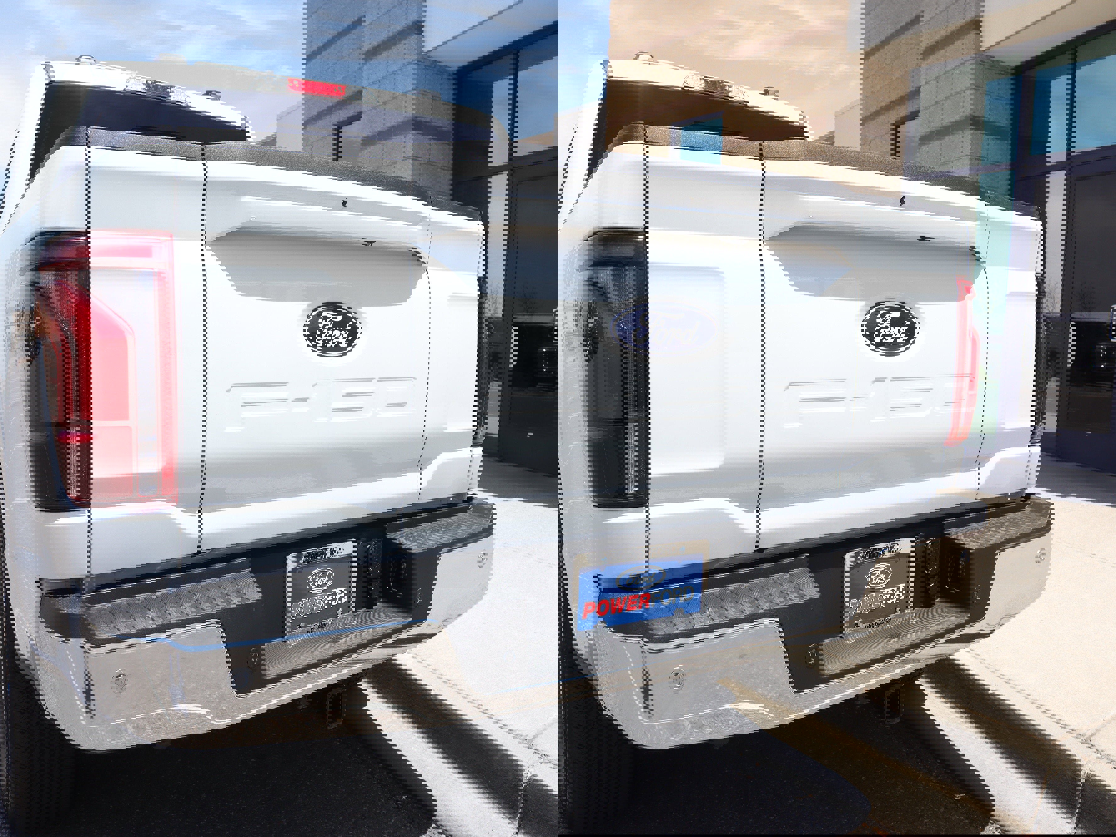 New 2025 Ford F150 Lariat w/ Equipment Group 502A High image 19