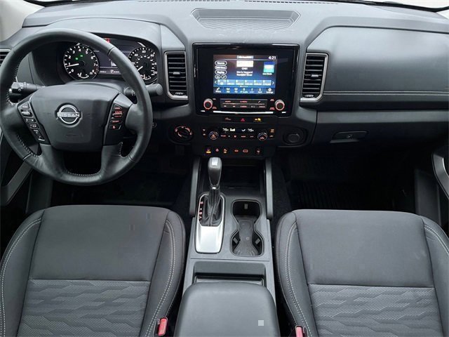 Used 2024 Nissan Frontier SV w/ SV Convenience Package image 11