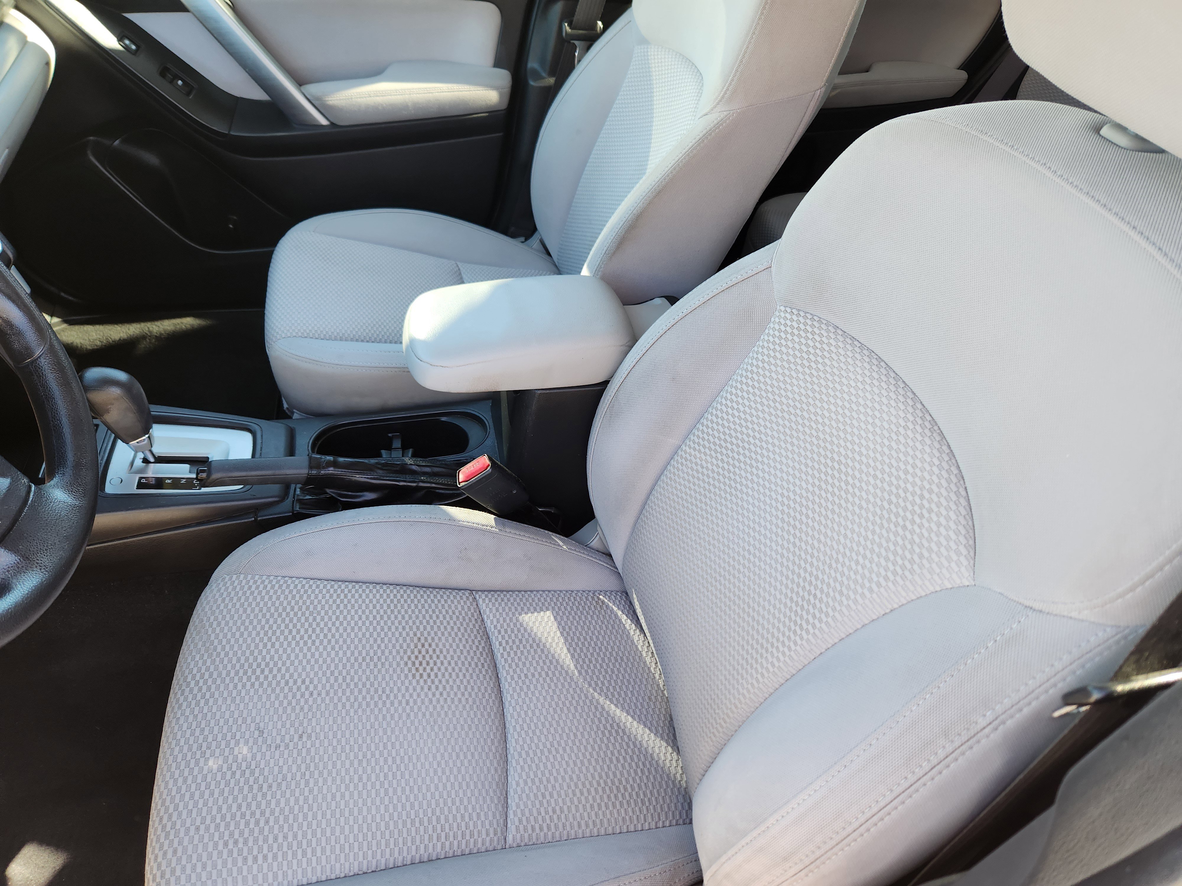 Used 2015 Subaru Forester 2.5i Premium w/ All-Weather Package image 10