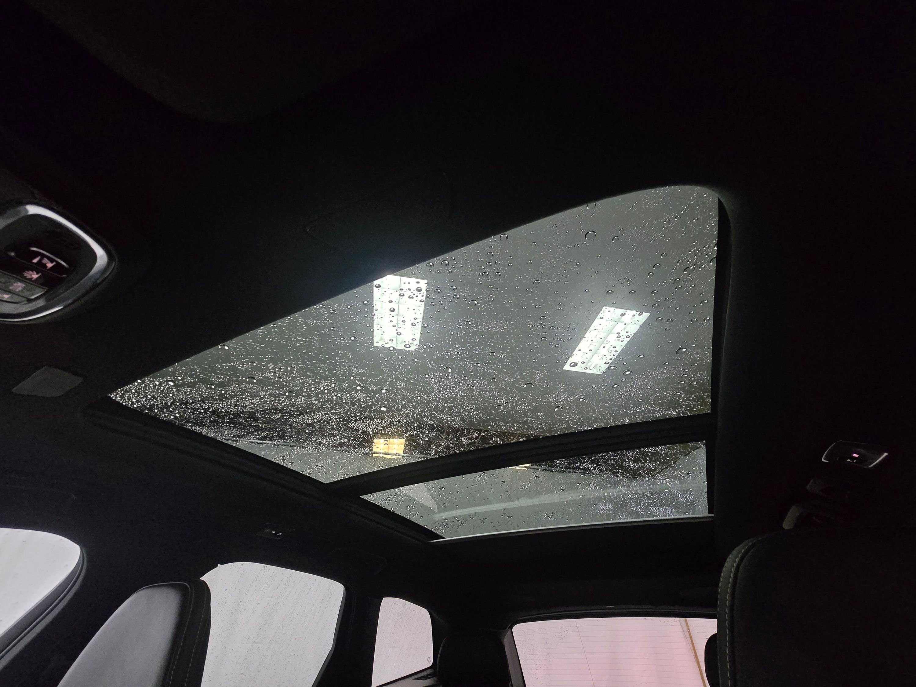 Used 2021 Volvo XC60 T5 R-Design w/ Protection Package Premier image 46