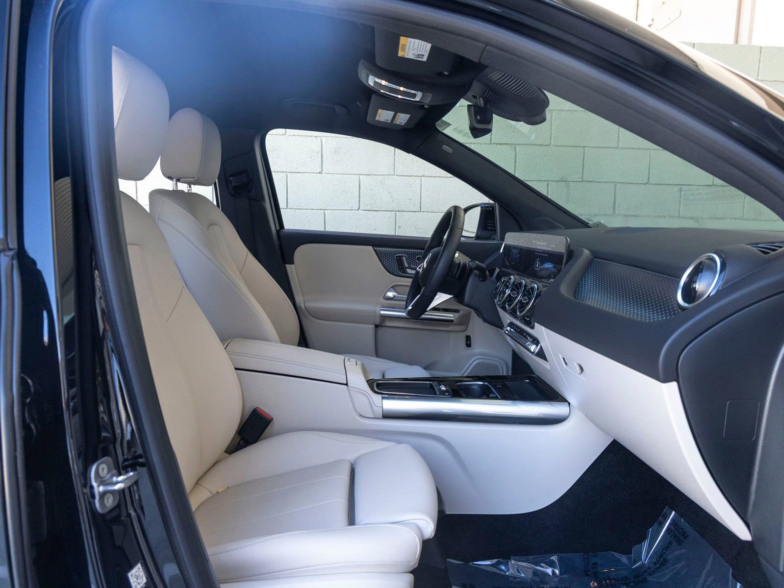 Used 2026 Mercedes-Benz GLA 250 image 27