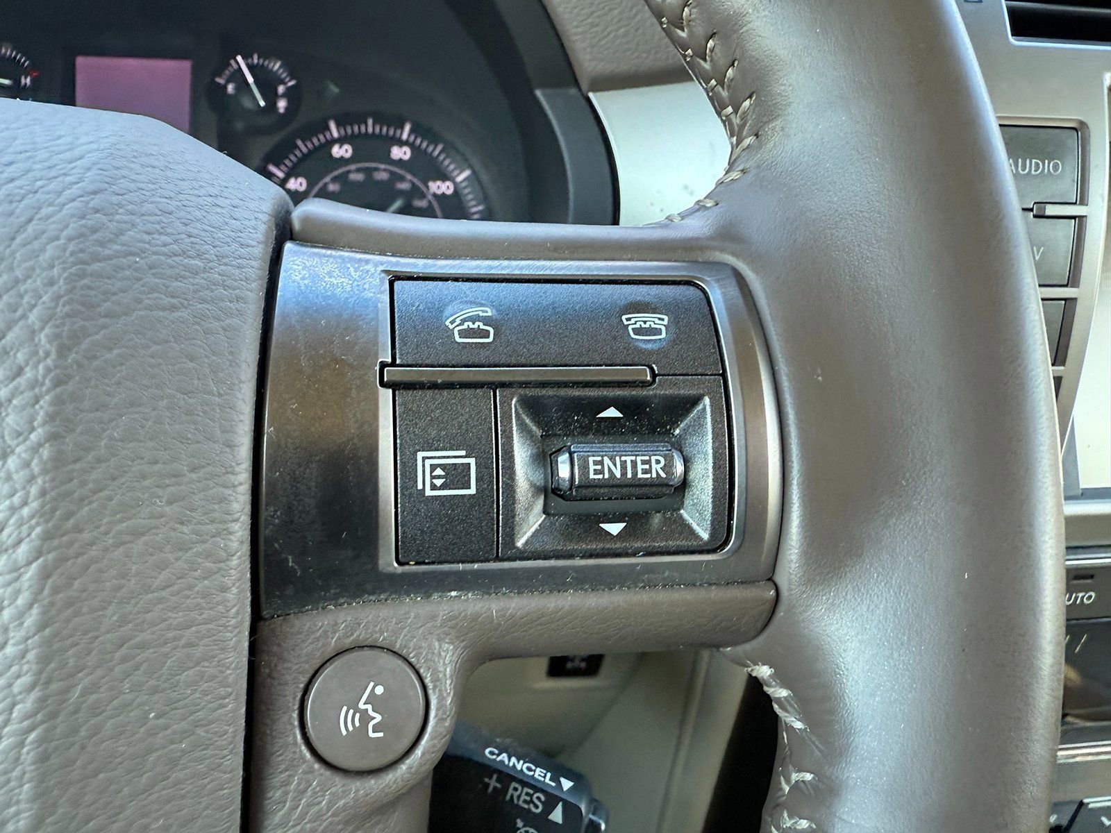 Used 2017 Lexus GX 460 image 34