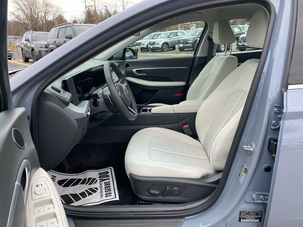 Certified 2026 Hyundai Sonata SEL image 13