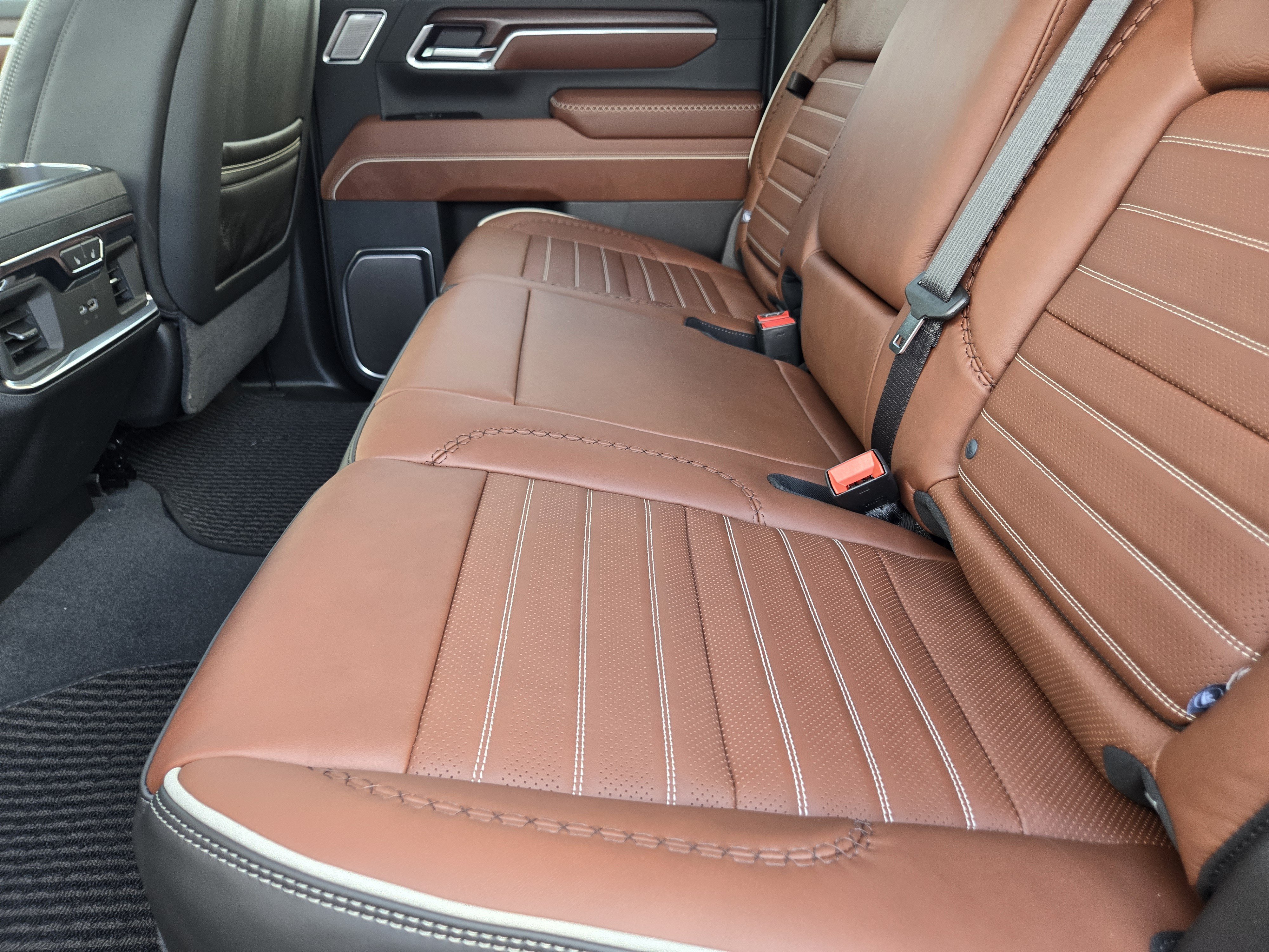 New 2026 GMC Sierra 2500 Denali Ultimate AWD/4WD image 23