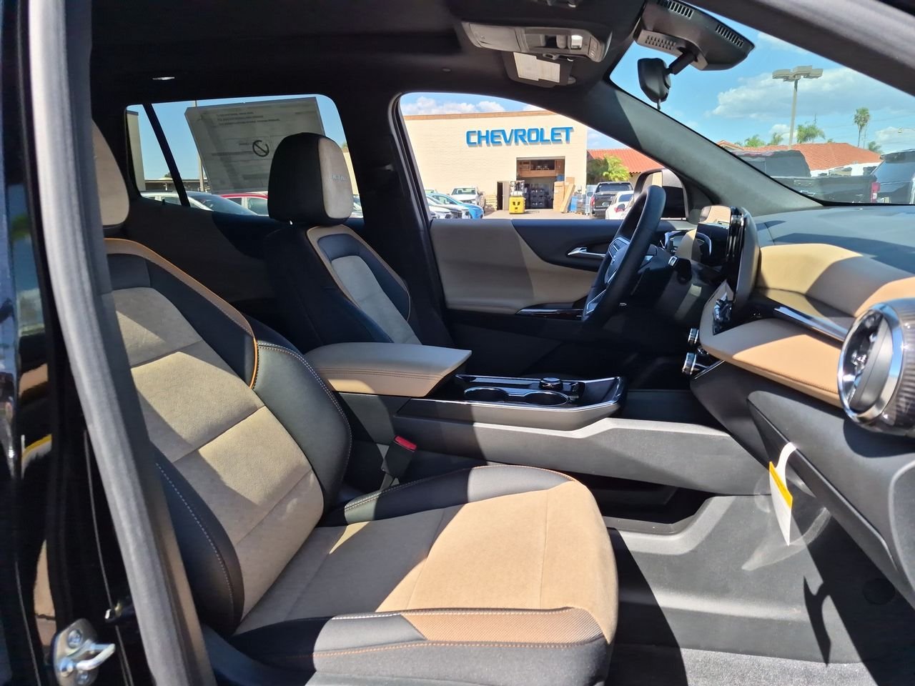 New 2026 Chevrolet Equinox ACTIV AWD/4WD image 29