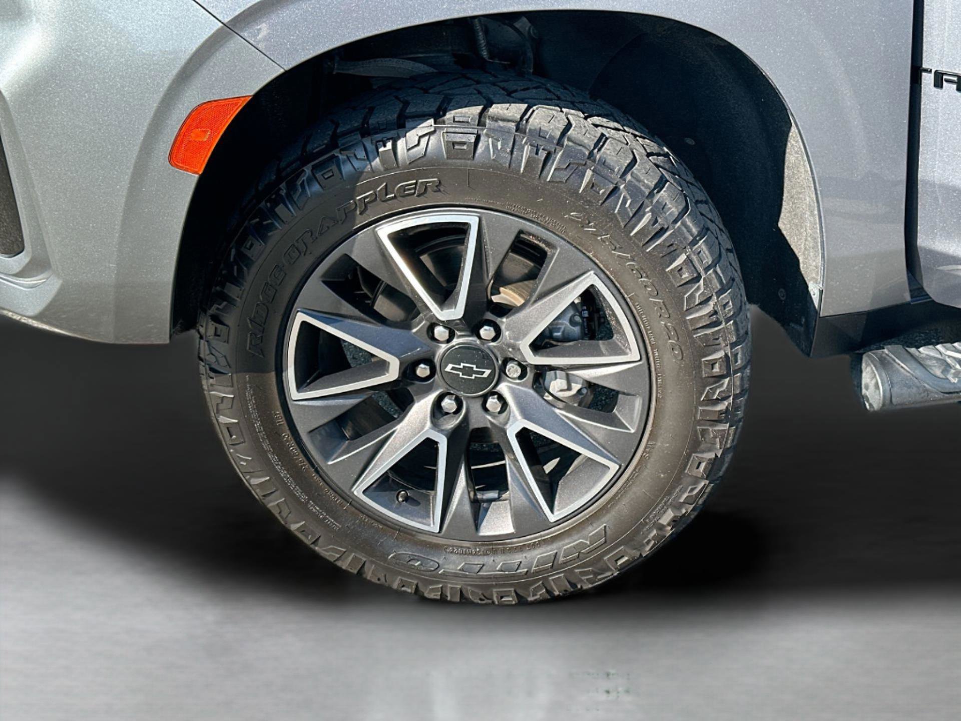 Used 2022 Chevrolet Tahoe Z71 w/ Off-Road Capability Package image 34