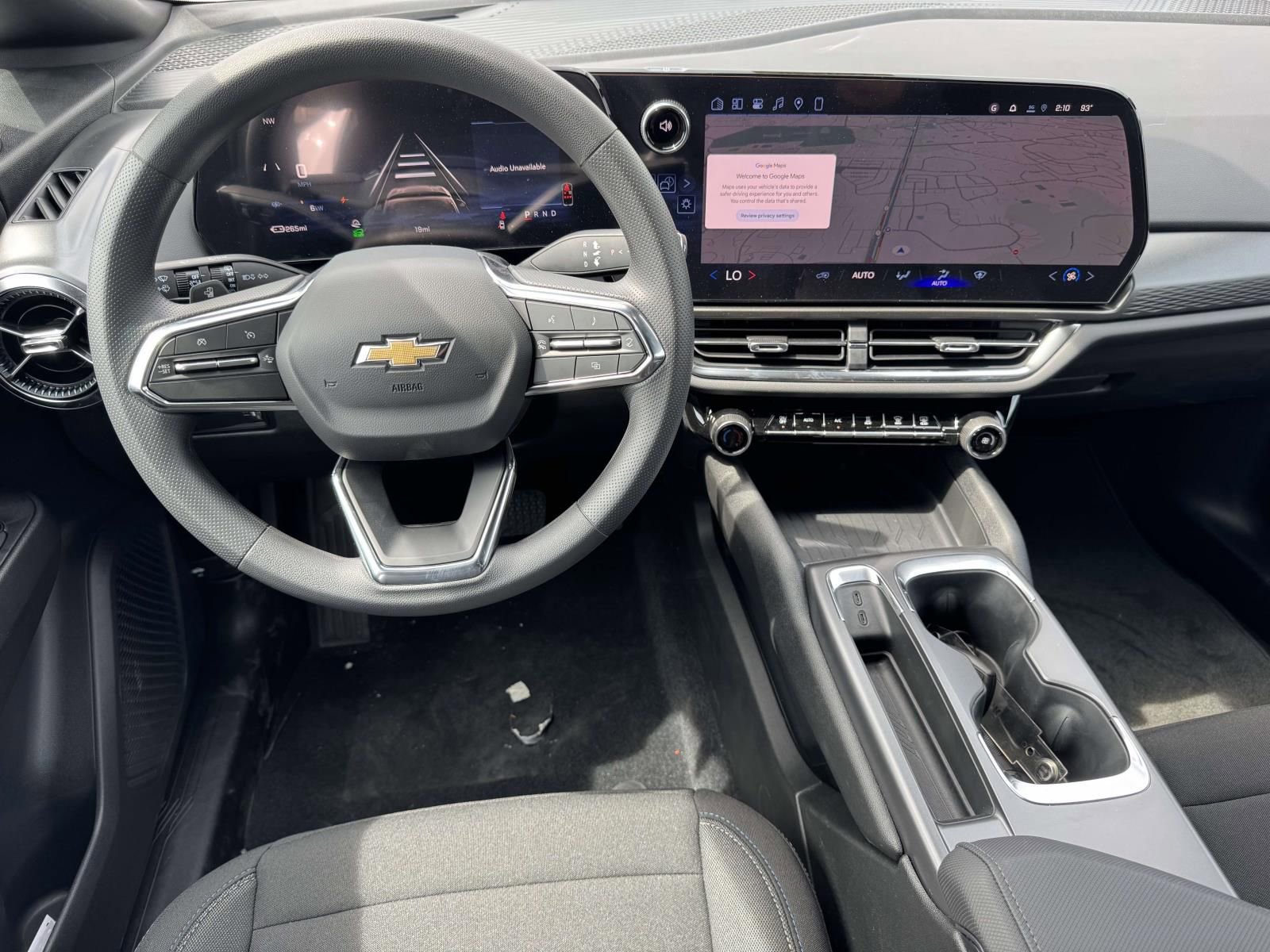 New 2026 Chevrolet Equinox EV LT image 9